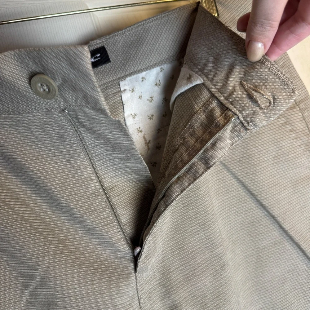O'Neill Gray‎ Casual Chino Shorts Men's Size 32 Inseam 9.5 Walking Everyday